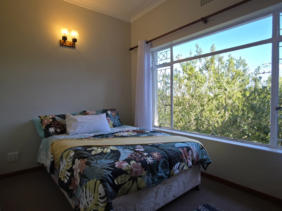 4 Bedroom Property for Sale in Paradise Beach Eastern Cape